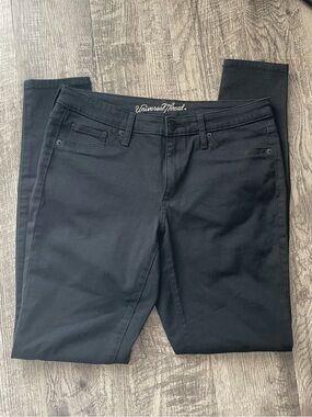 Universal Thread Women's Black Skinny Jeans